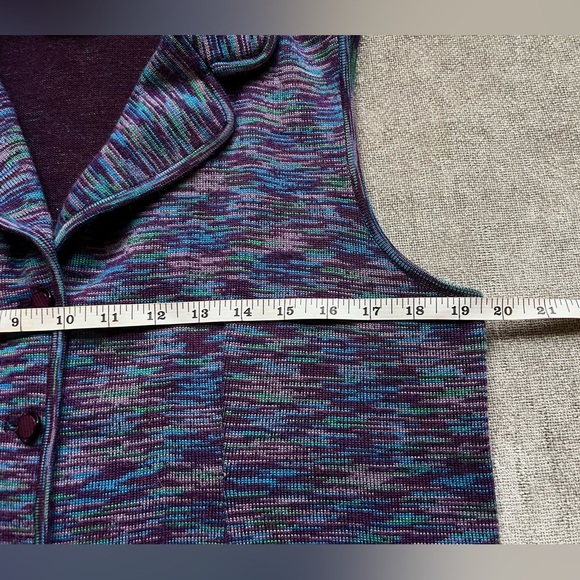 Vintage Collared Sweater Vest - Picture 7 of 8